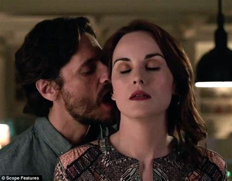michelle dockery strips off for steamy sex scene in good behaviour daily mail online