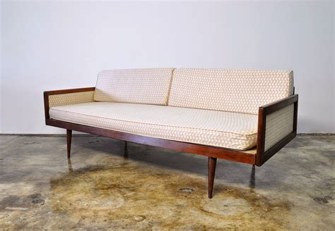 select modern danish modern daybed  sofa