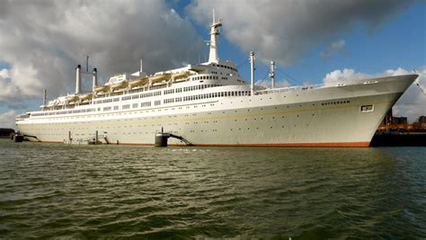 ocean liner photo tours  historic ss rotterdam