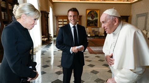 macron rencontre le pape francois pour la troisieme fois au vatican