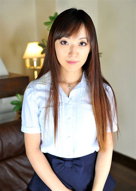69dv Japanese Jav Idol Rina Yuzuki 柚木莉奈 Pics 21