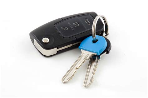 car key cut  car key replacement local locksmith