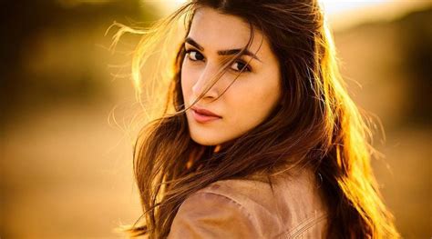 Kriti Sanon Celebrates 7 Years In Bollywood ‘the Journey From