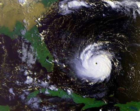 twelve years   write  hurricanes  tropical cyclones  wikipedia diff
