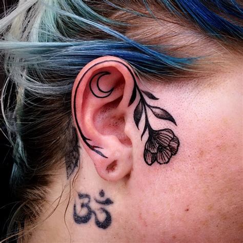 creative ear tattoos   cooler  earrings
