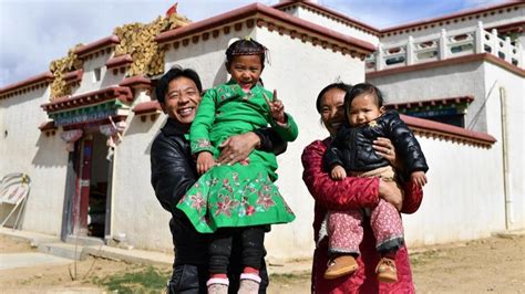 kushtet  banimit  permiresuan ndjeshem ne tibet