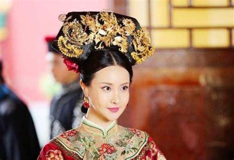 pin  dez dezu  qing women chinese jewerly hair beauty qing dynasty