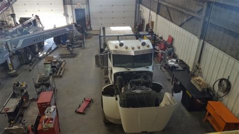 mobile auto repair mechanic calgary  site heavy equipment repair shop