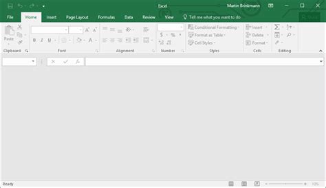 excel  showing blank pages