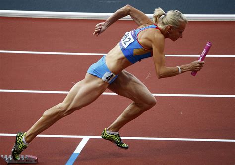 pin by oleg on стена вк athlete muscular legs female athletes