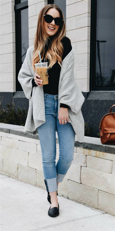 obsessed with this poncho sweater for spring perfect to
