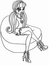 Monster High Coloring Pages Draculaura Printable Colouring Kids Sheets Color Monsters Moster Print Super Para Netflix Dibujos Imageslist Bestcoloringpagesforkids Girl sketch template