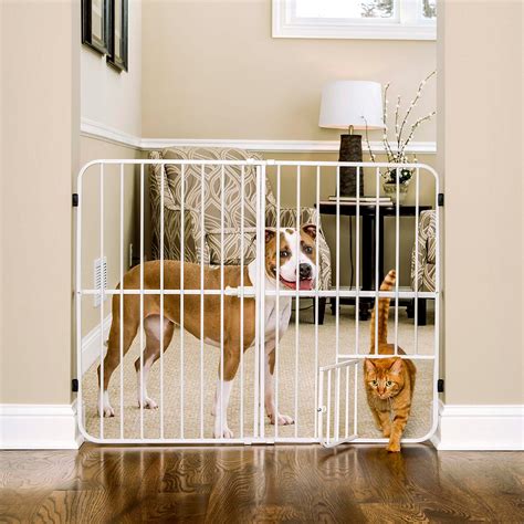 carlson extra tall cm step  expandable pet gate  small pet