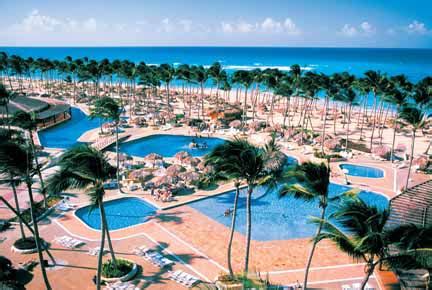 sirenis tropical suites casino  aquagames punta cana dominican