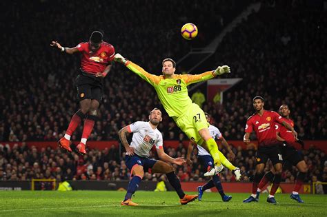 english premier league manchester united wins  consecutive games