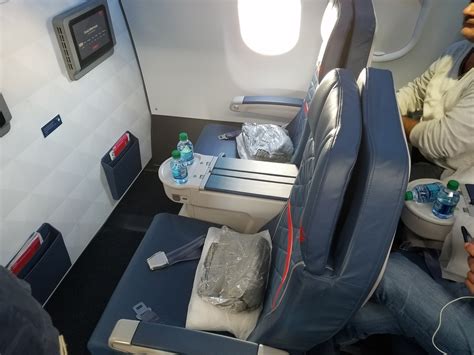 Delta Ceo First Class Upgrades Are Stupid View From The Wing