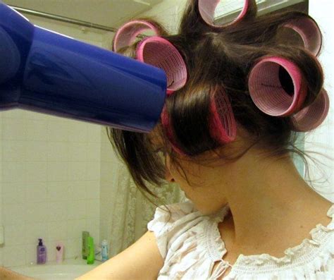 how to use velcro rollers to curl your hair how to curl