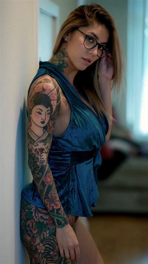 fondos de pantalla de chicas tatuadas 39 mejores imágenes