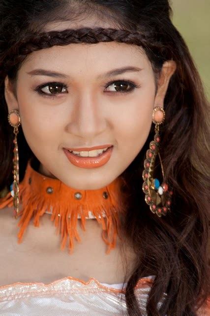 Tamil Actress Wallpapers Myanmar Cute New Face Model San