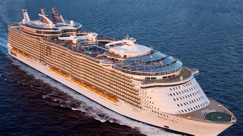 worlds largest cruise ship   repairs