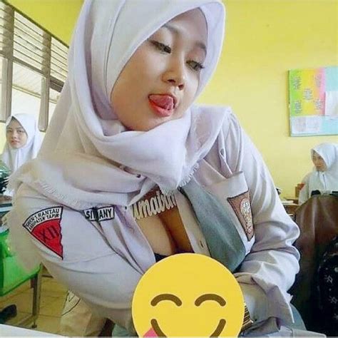 Dfrdeuuuyaawxeb Islam Naughty Slutty Asian Hijabi