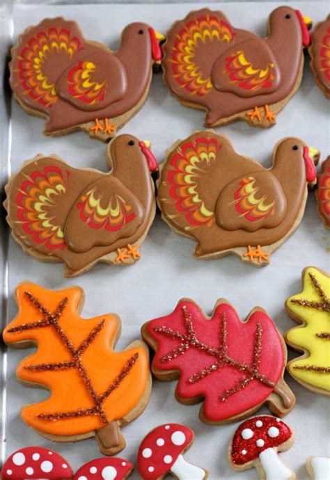 14 Adorable Thanksgiving Turkey Treats Thanksgiving Cookies Turkey