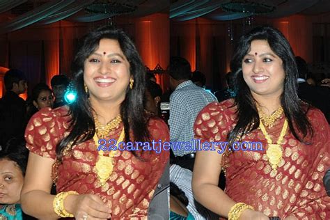 Telugu Tv Actress Sana Spotted With Gold Long Chain At