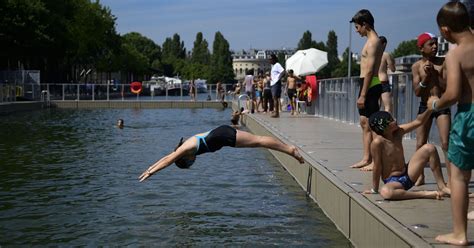 pollution forces paris authorities to temporarily shut new swimming