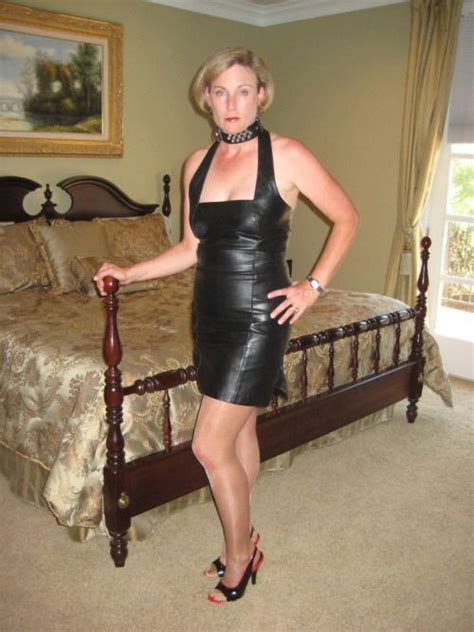 black leather dress and collar vintage mode lederkleid schwarz und satin bluse