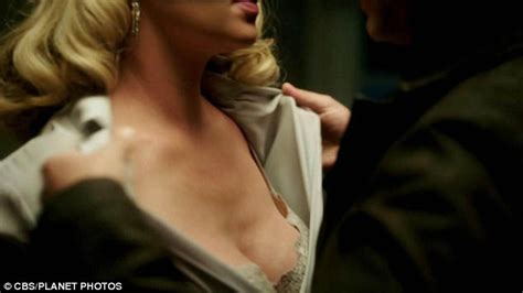 katherine heigl strips off for racy new sex scene in doubt daily mail online