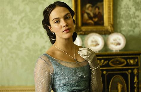 jessica brown findlay downton abbey star is linked to list of