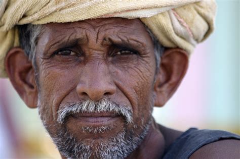 indian poor man poor images pixabay