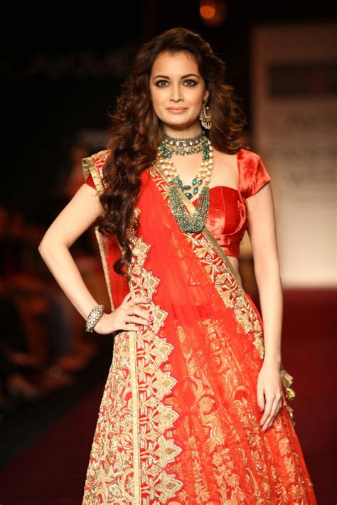 Fashion Lingua Gorgeous Diya Mirza Turned Royal Bride For Shyamal And