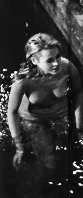jane fonda nude page 5 pictures naked oops topless bikini video nipple