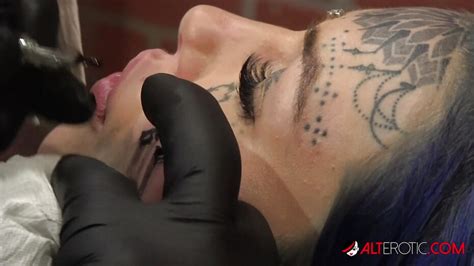 behind the scenes for amber luke s new face tattoo porntube
