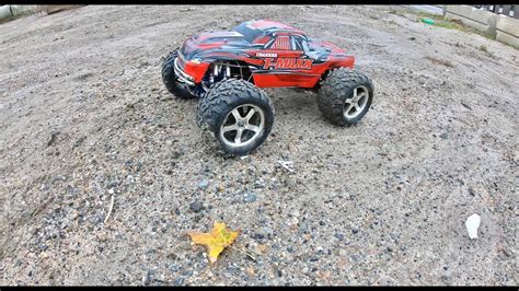 traxxas  maxx   nitro  logic dual pipes youtube