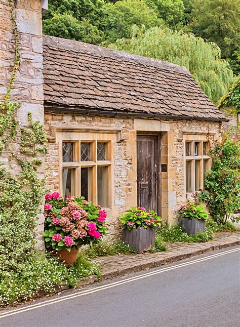 romantic english cottage homes virtual trip   uk