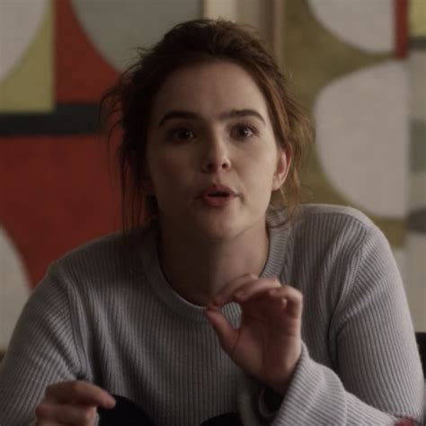 Uh Zoey Deutch From Set It Up Was Maya On The Suite