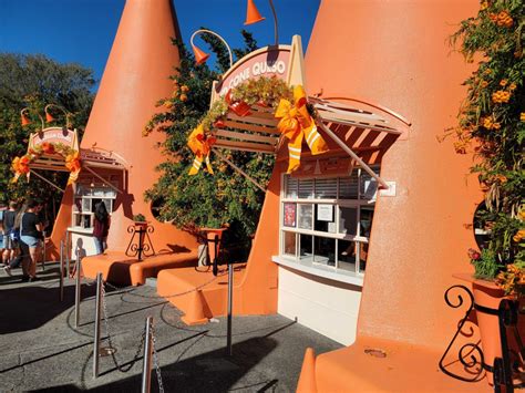 review cruise   cozy cone motel    brewery