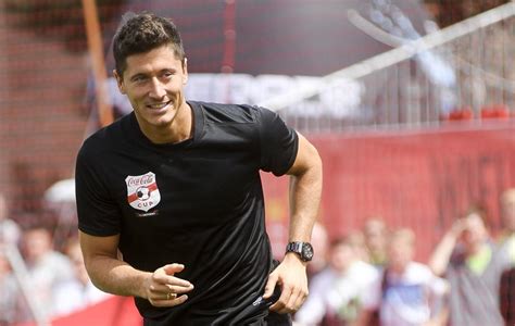 Robert Lewandowski o swoich zarobkach i Å›lubie z AniÄ…