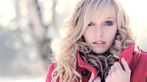1920x1080 Hair Blue Eyes Blonde Beautiful Curly Coolwallpapers Me