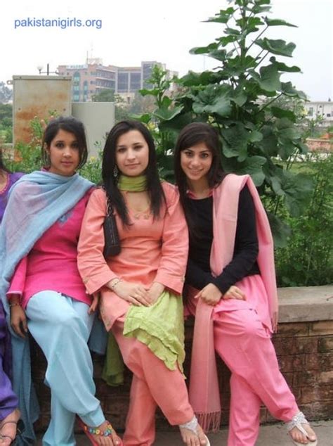 Hot Pakistani Stories Hot Pakistani Women Sexy Pakistani
