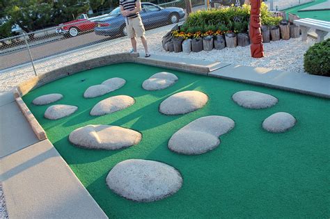 pin  putt putt