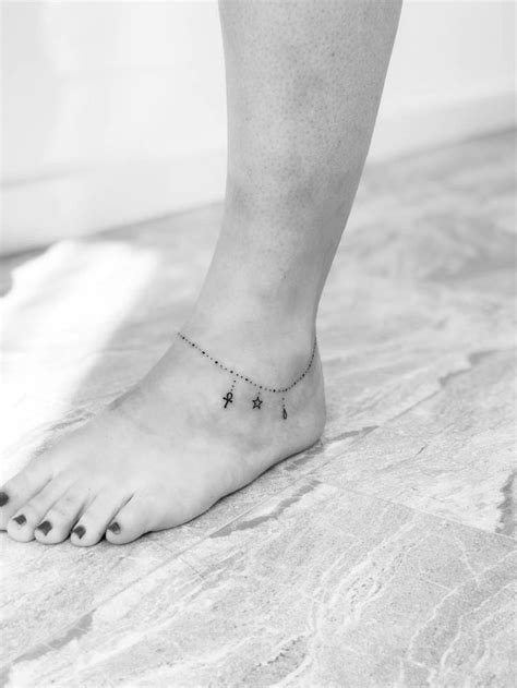 Chic Ankle Tattoos That Are Are Tiny But Mighty In 2023 Anklet