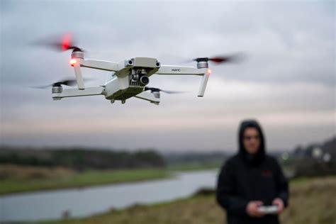 threat  drones pose  air travel heres