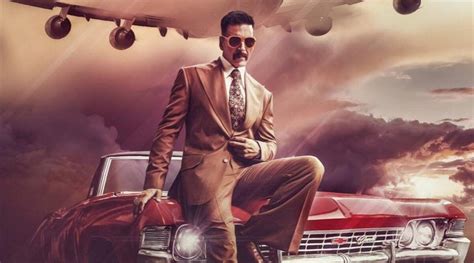 Akshay Kumar Looks Retro Chic In These New Photos From Bell Bottom Set
