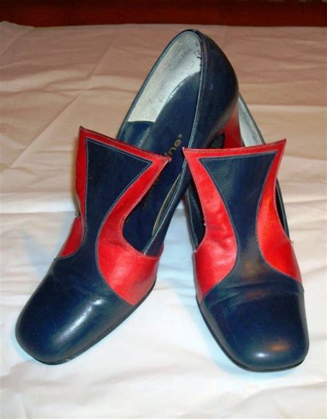 Gorgeous 1960s Puritan Style Navy Red Shoes By Jacqueline Sz 6 5 Or 7