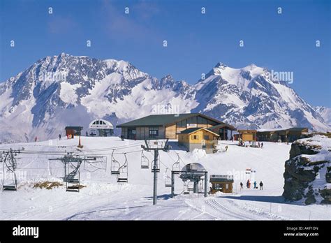 de la loze ski runs courchevel france stock photo alamy