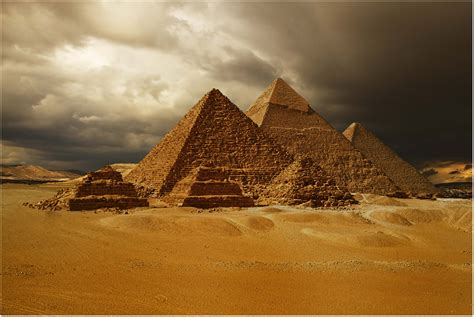 pyramiden von gizeh cheopspyramide  hartmut lerch  deviantart