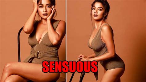 [sexy Photos] Tina Datta Looks Sensuous In A Deep Neck Brown Monokini